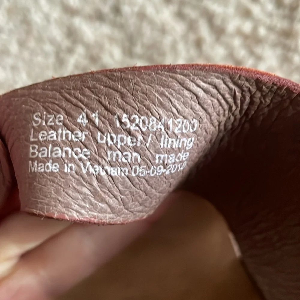Dansko Vera milled nubuck - Picture 6 of 8